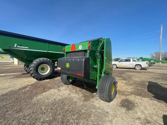 Image of John Deere 561M equipment image 2