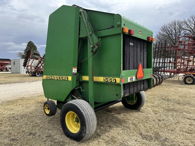 Image of John Deere 566 equipment image 3