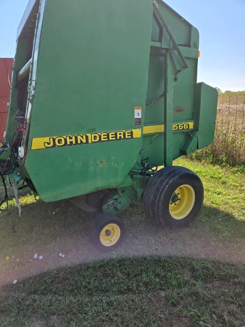 Main image John Deere 566