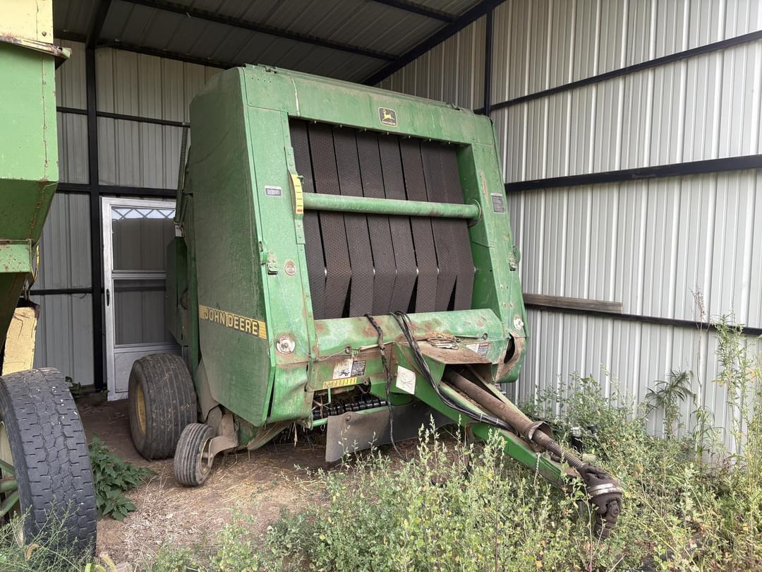 Image of John Deere 566 Primary image