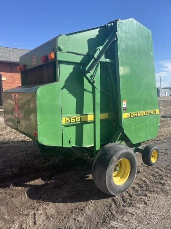 Image of John Deere 566 equipment image 2