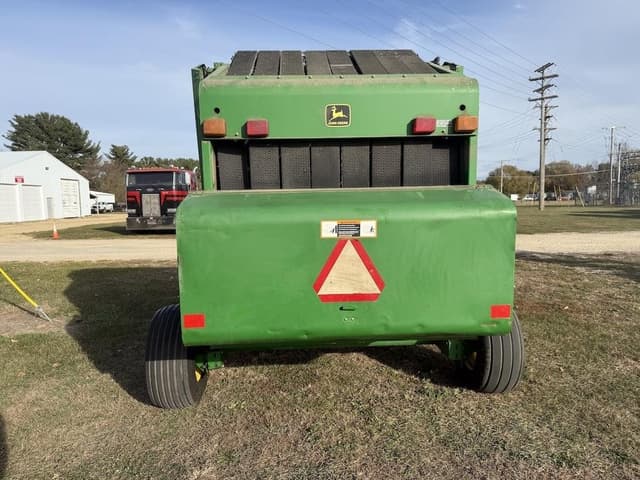 Image of John Deere 566 equipment image 4