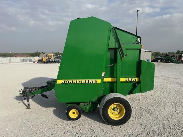 Image of John Deere 566 equipment image 1