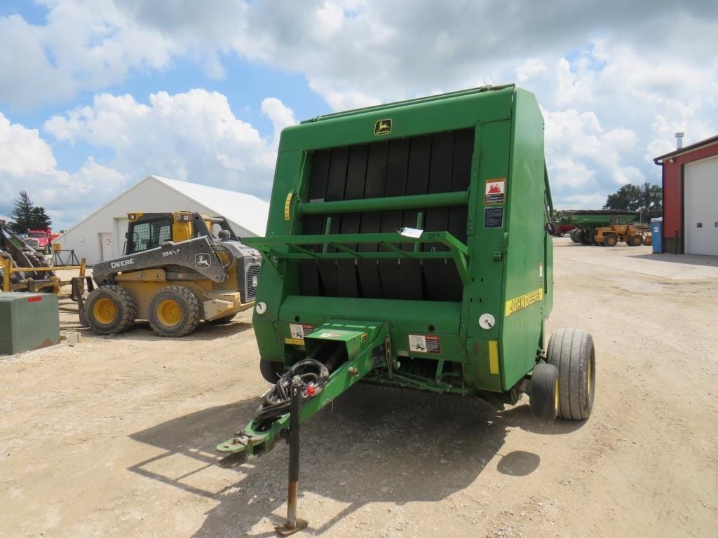 John Deere 566 Equipment Image0