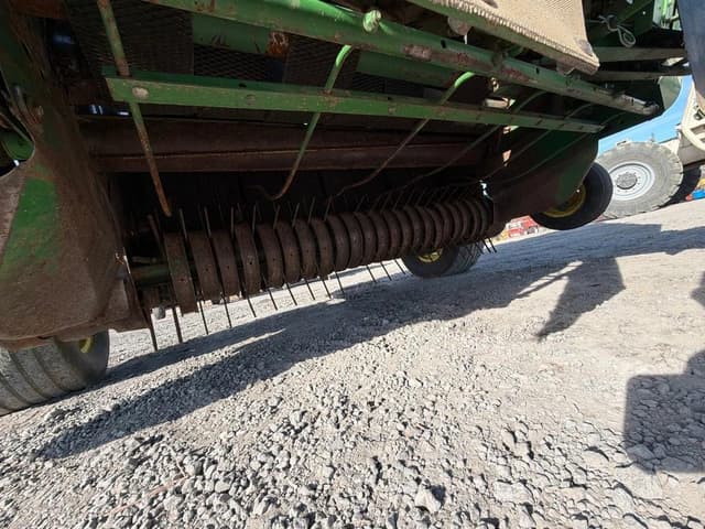 Image of John Deere 566 equipment image 4