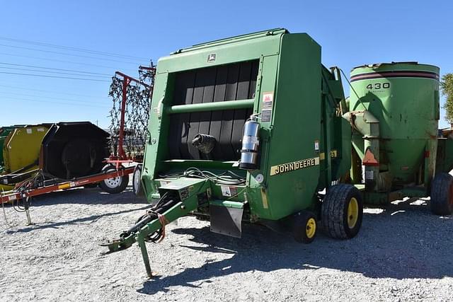 Image of John Deere 566 equipment image 3