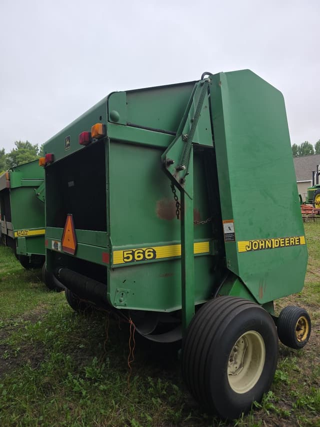 Image of John Deere 566 equipment image 3