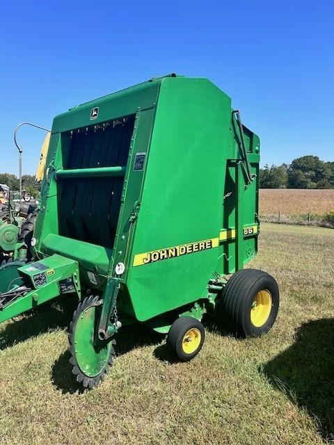 Image of John Deere 566 Image 0
