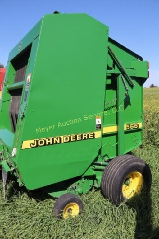 Image of John Deere 566 equipment image 1