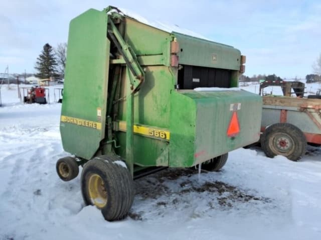 Image of John Deere 566 equipment image 3