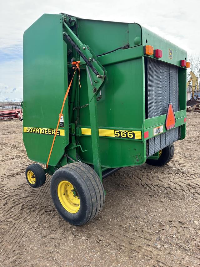 Image of John Deere 566 equipment image 4