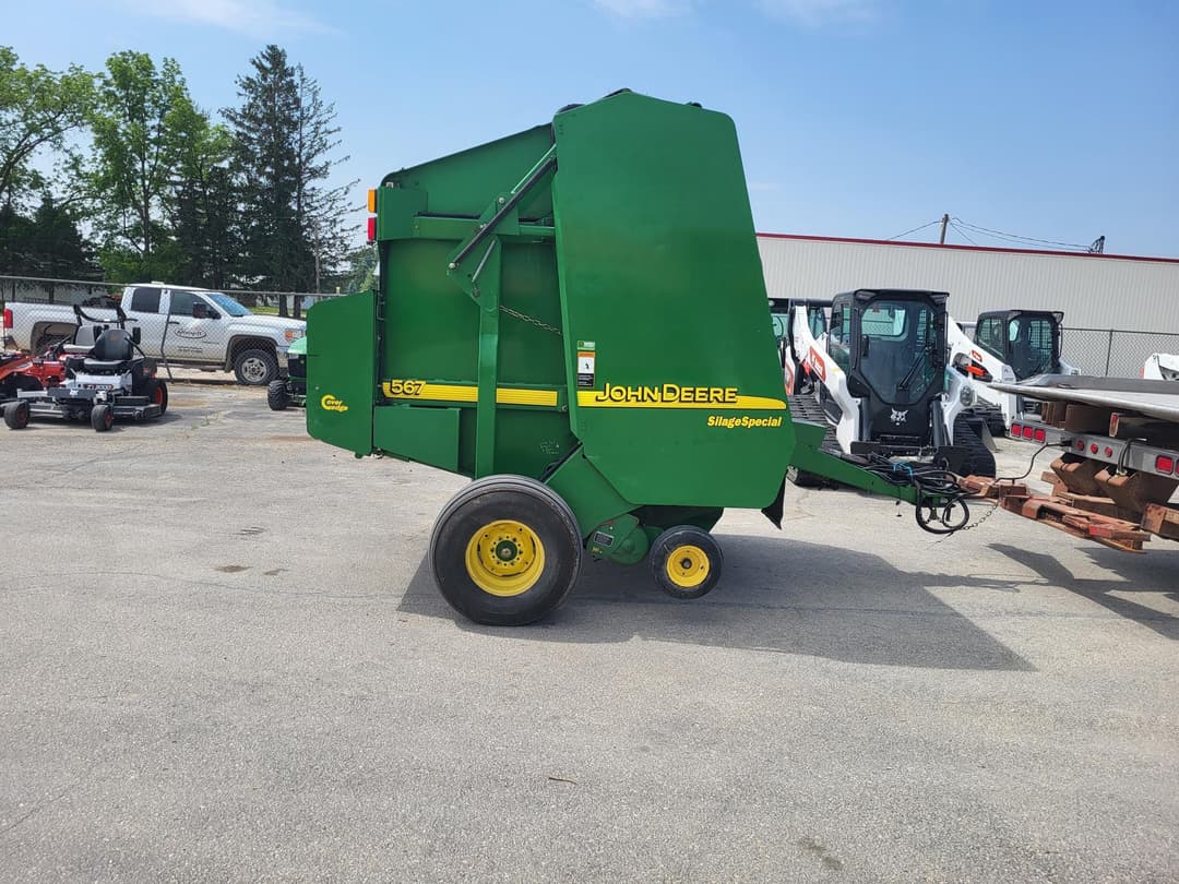 Image of John Deere 567 Silage Primary image