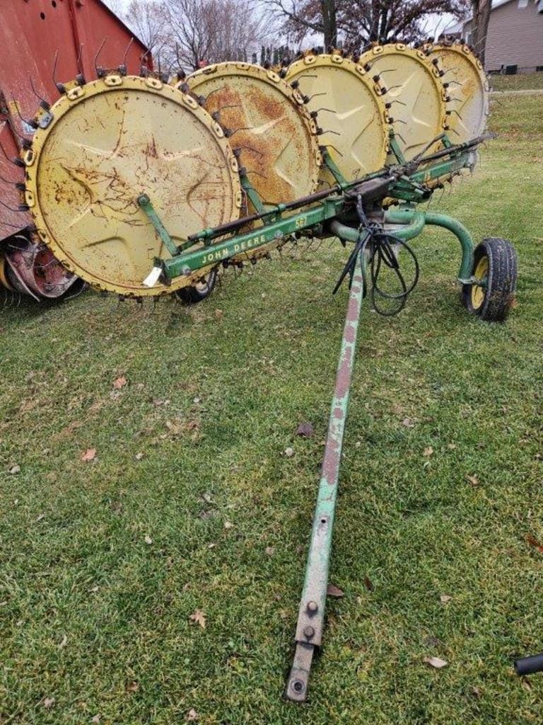 Main image John Deere 567