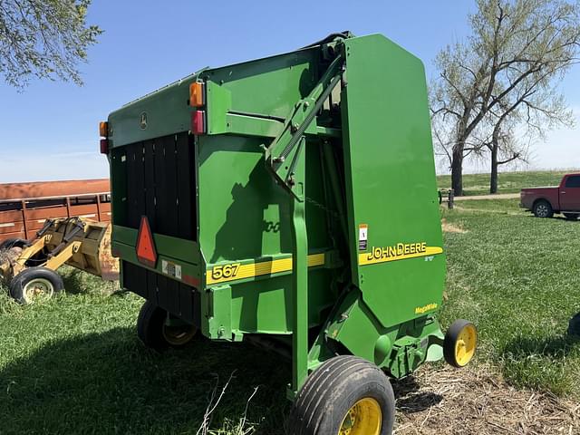 Image of John Deere 567 equipment image 2