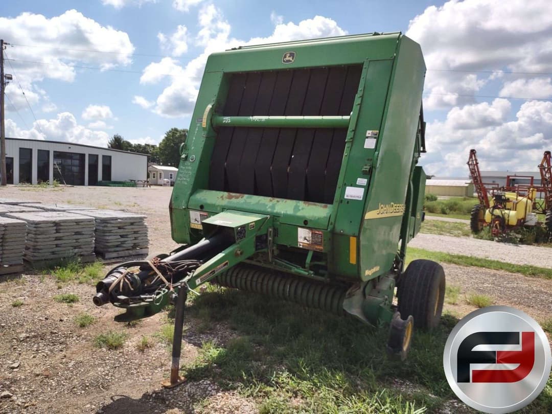 Image of John Deere 567 MegaWide Primary image