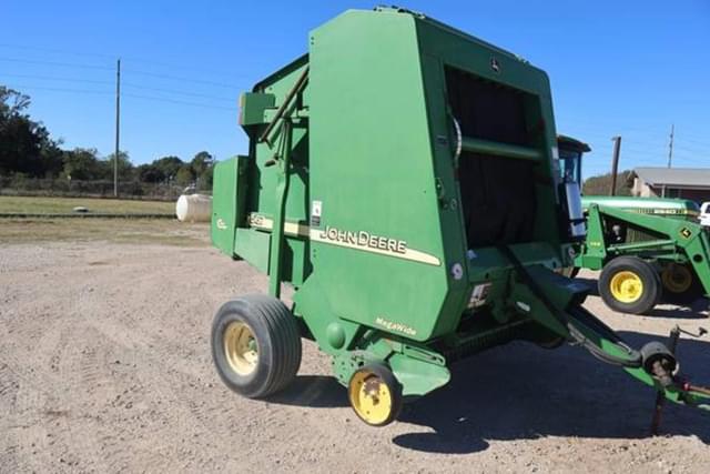 Image of John Deere 567 equipment image 1