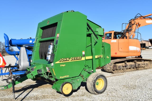 Image of John Deere 567 equipment image 2