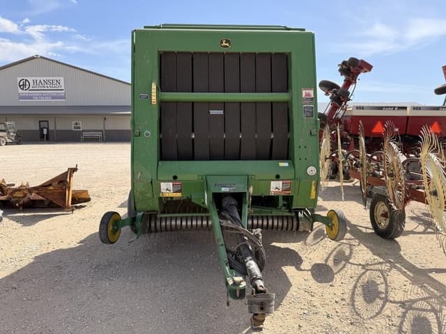 Image of John Deere 567 equipment image 1