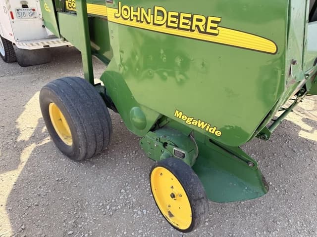 Image of John Deere 567 equipment image 3