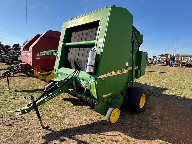 Image of John Deere 567 equipment image 4