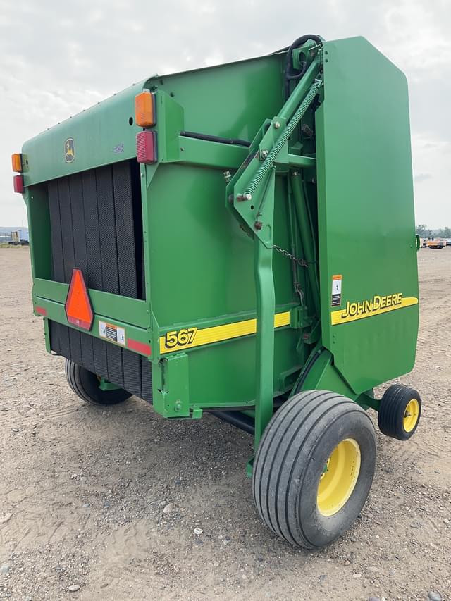 Image of John Deere 567 equipment image 4
