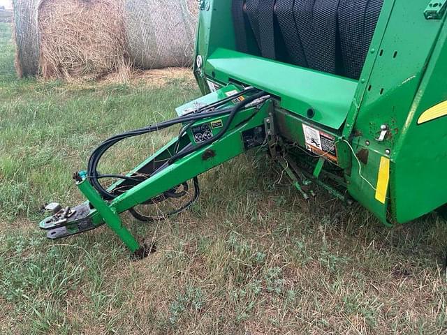 Image of John Deere 567 equipment image 3