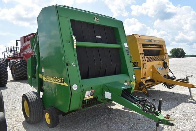 Image of John Deere 567 equipment image 2