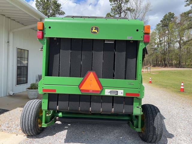 Image of John Deere 567 equipment image 2