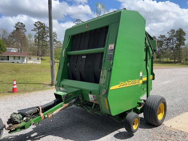 Image of John Deere 567 equipment image 4