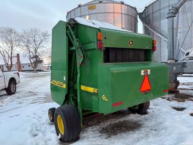 Image of John Deere 567 equipment image 2