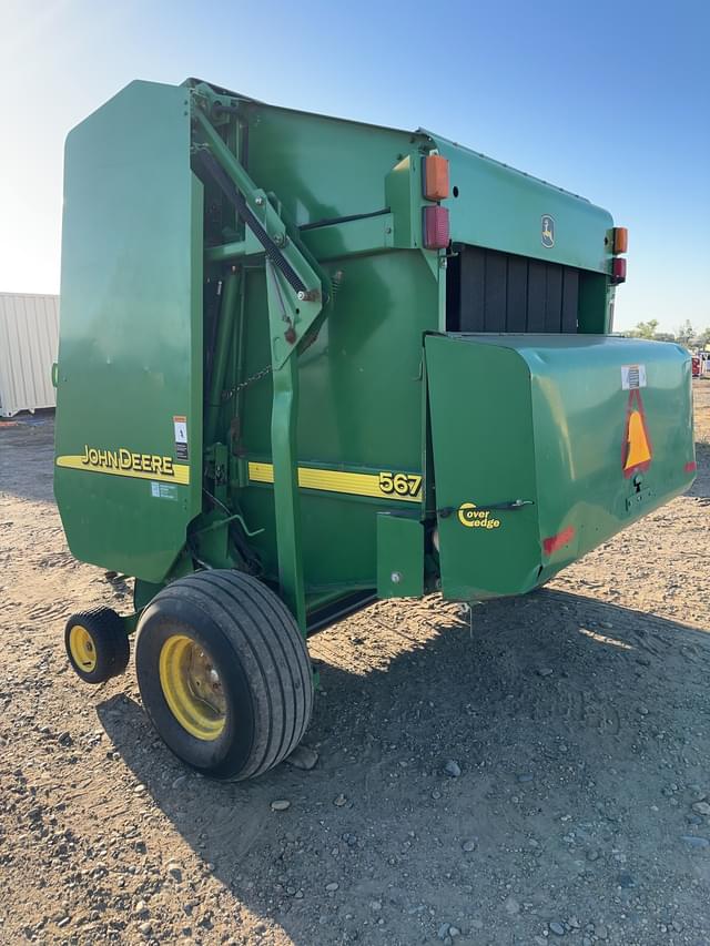 Image of John Deere 567 equipment image 3