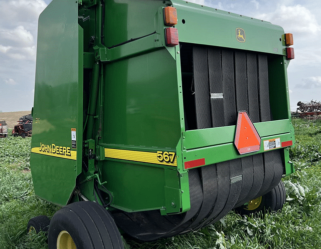 Thumbnail image John Deere 567 4