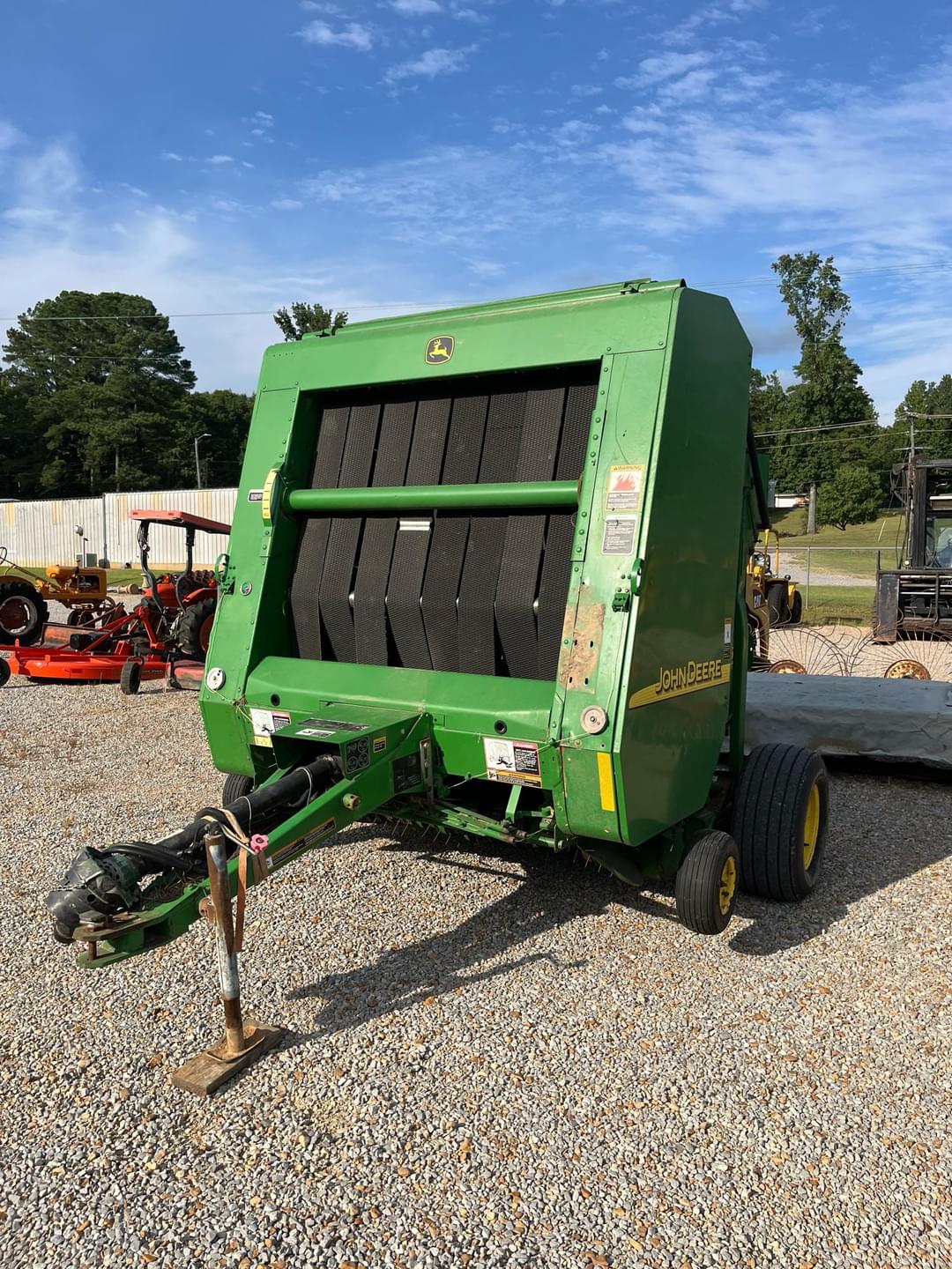 Image of John Deere 567 Primary image