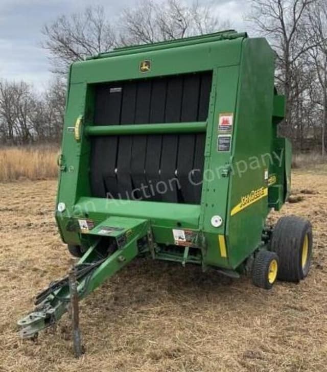 Image of John Deere 567 equipment image 1