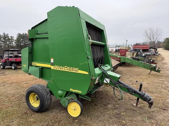 Image of John Deere 567 equipment image 2