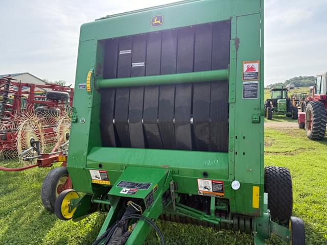 Image of John Deere 567 equipment image 2