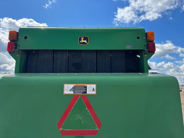 Image of John Deere 567 equipment image 4