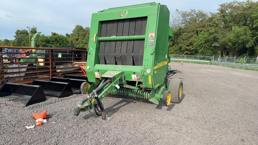 Image of John Deere 567 Primary image