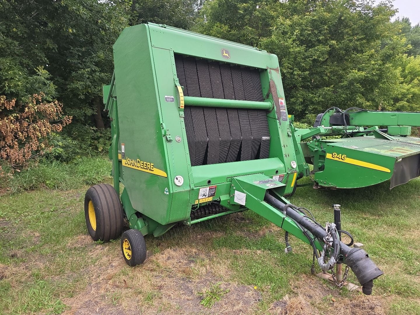 John Deere 567 Equipment Image0