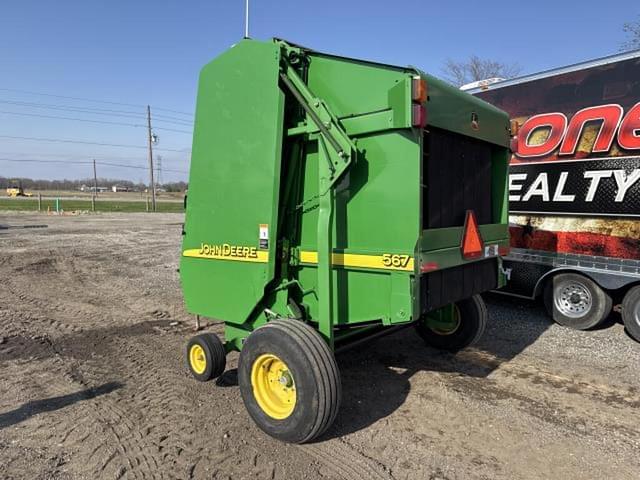 Image of John Deere 567 equipment image 1