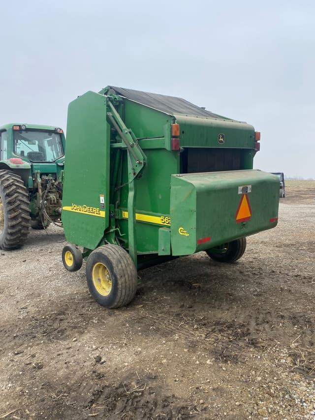 Image of John Deere 567 equipment image 3