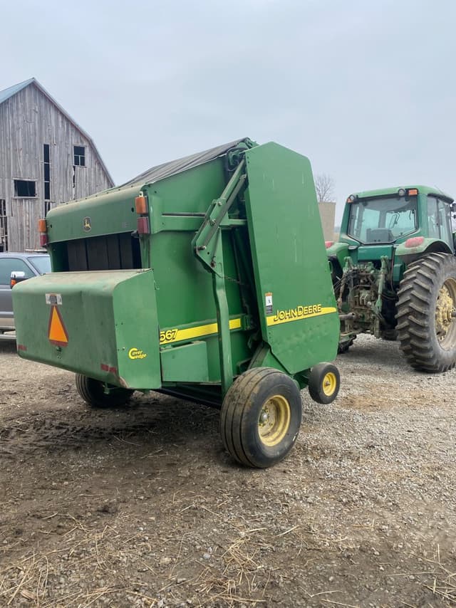 Image of John Deere 567 equipment image 1