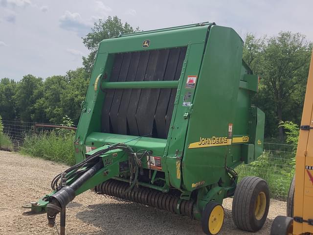 Image of John Deere 567 equipment image 1