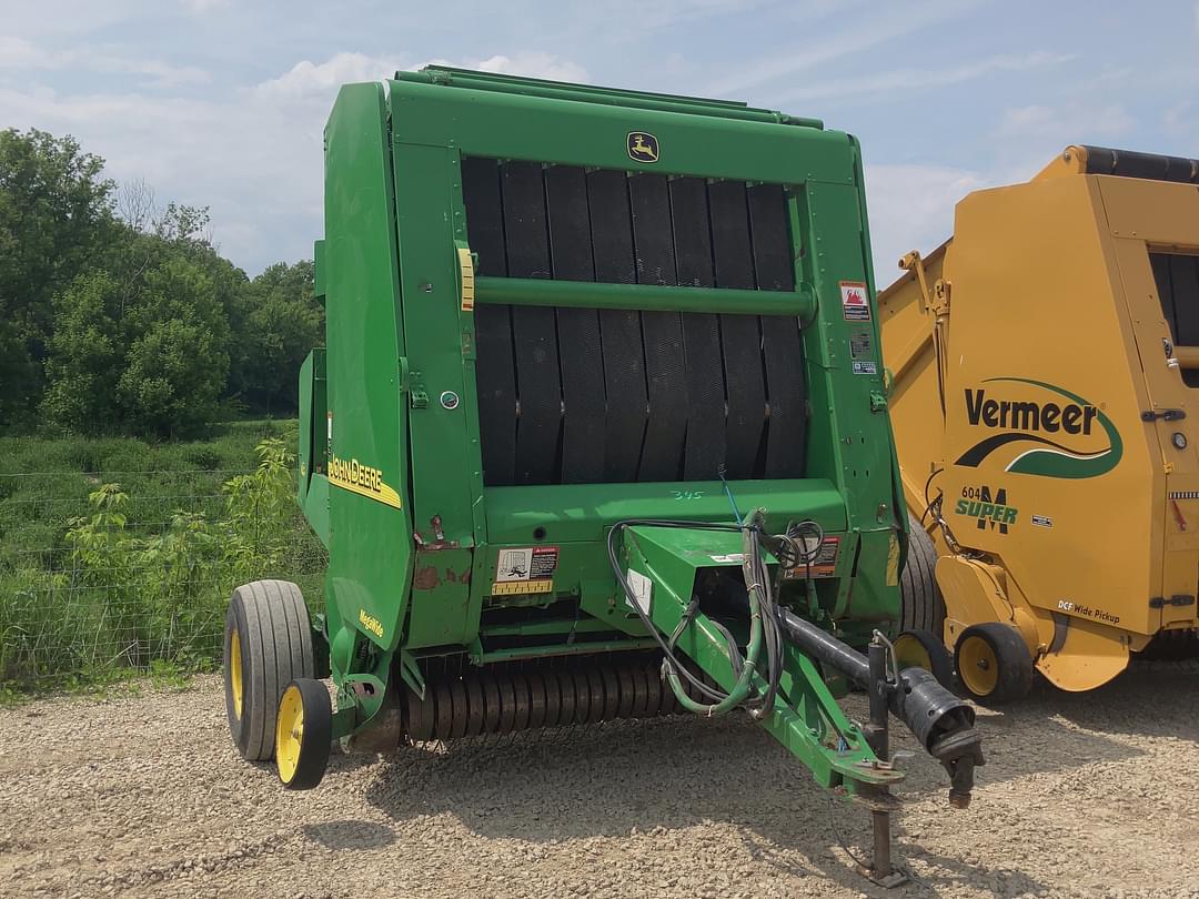Image of John Deere 567 Primary image