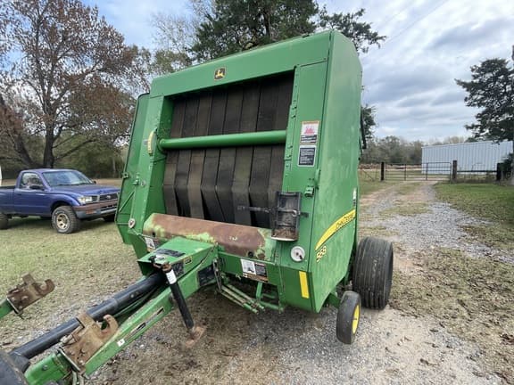 Image of John Deere 568 equipment image 2
