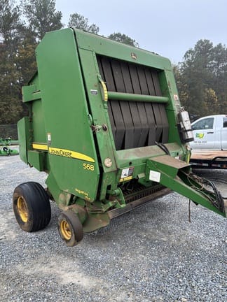 John Deere 568 Equipment Image0