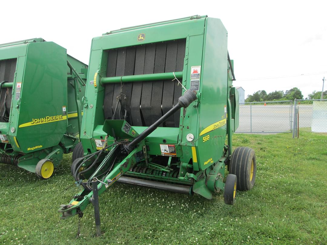 Image of John Deere 568 Primary image