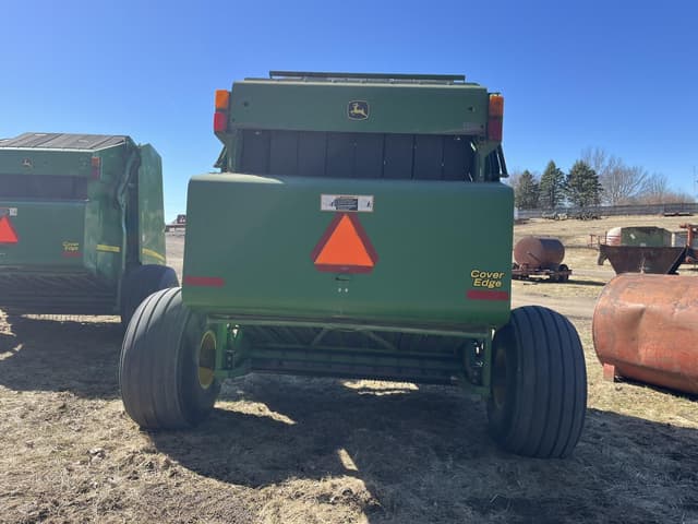 Image of John Deere 568 Mega Wide Plus equipment image 4