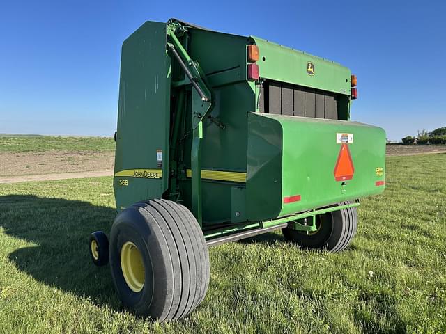 Image of John Deere 568 equipment image 4