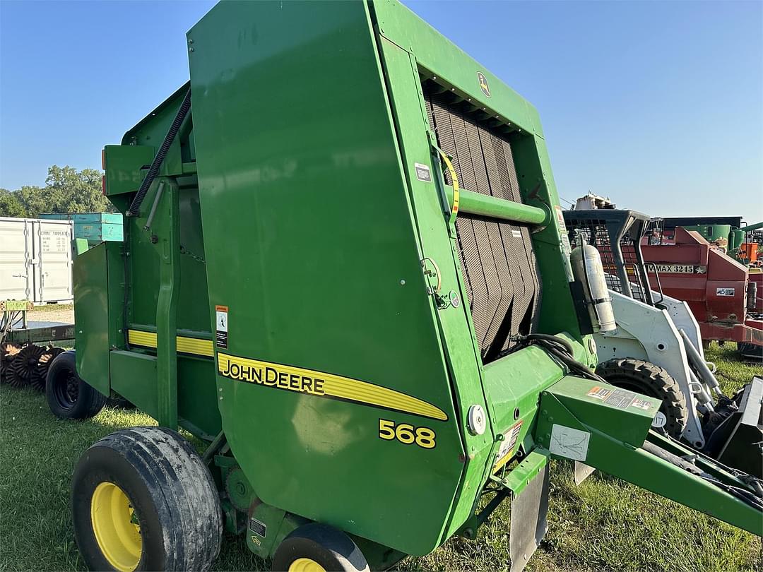 Image of John Deere 568 Primary image